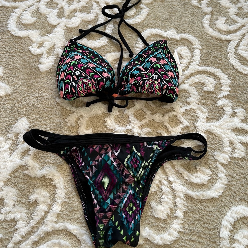 Swimsuit XS Xhilaration